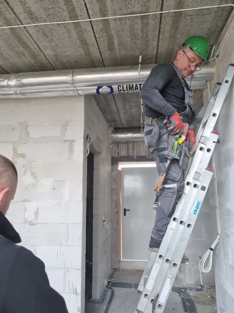 Zakładamy rekuperację w domu Filipa Chajzera